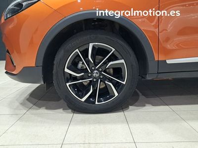 mg-zs-1-0t-luxury-auto-20 Thumbnail