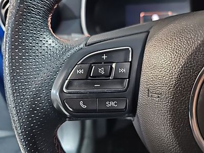 mg-zs-1-5-luxury-11 Thumbnail