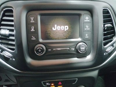 jeep-compass-1-4-mair-103kw-longitude-4x2-14 Thumbnail