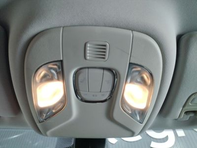 jeep-compass-1-4-mair-103kw-longitude-4x2-18 Thumbnail
