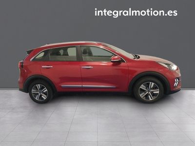 kia-niro-1-6-gdi-phev-104kw-141cv-emotion-25 Thumbnail