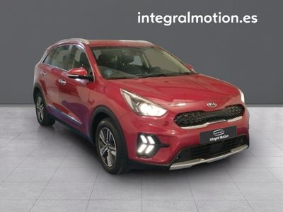 kia-niro-1-6-gdi-phev-104kw-141cv-emotion-2 Thumbnail