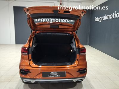 mg-zs-1-5-luxury-28 Thumbnail