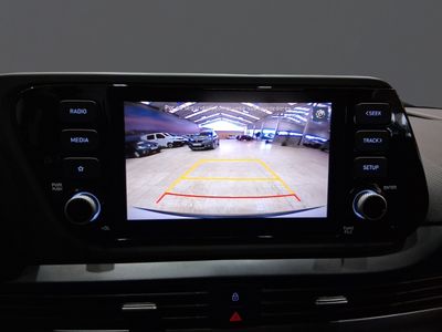 hyundai-bayon-1-0-tgdi-74kw-100cv-48v-maxx-14 Thumbnail