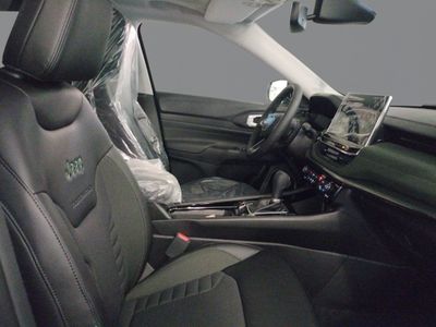 jeep-compass-ehybrid-1-5-mhev-130hp-north-star-dct-8 Thumbnail