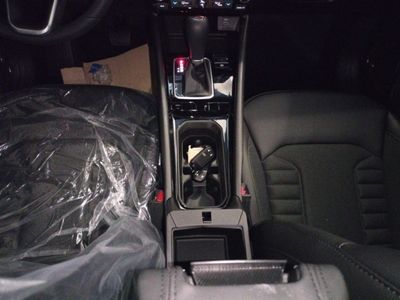 jeep-compass-ehybrid-1-5-mhev-130hp-north-star-dct-21 Thumbnail