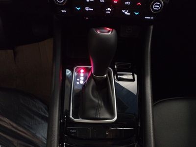 jeep-compass-ehybrid-1-5-mhev-130hp-north-star-dct-17 Thumbnail