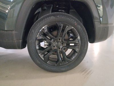 jeep-compass-ehybrid-1-5-mhev-130hp-north-star-dct-28 Thumbnail