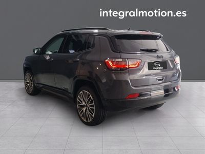 jeep-compass-ehybrid-1-5-mhev-130hp-altitude-dct-3 Thumbnail