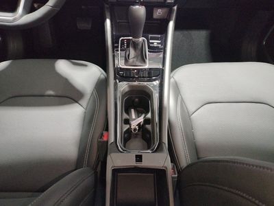 jeep-compass-ehybrid-1-5-mhev-130hp-altitude-dct-21 Thumbnail