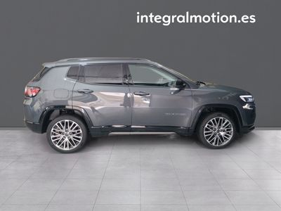 jeep-compass-ehybrid-1-5-mhev-130hp-altitude-dct-25 Thumbnail