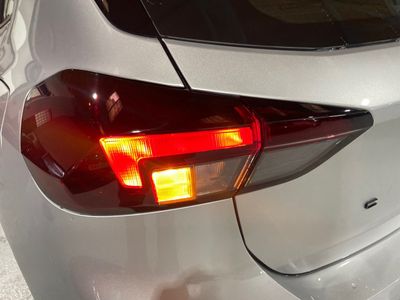 opel-corsa-1-2t-xhl-74kw-100cv-edition-26 Thumbnail