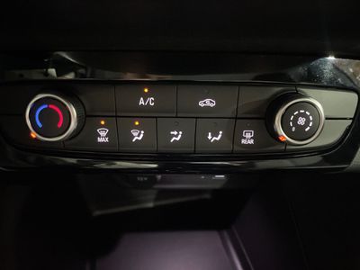opel-corsa-1-2t-xhl-74kw-100cv-edition-15 Thumbnail