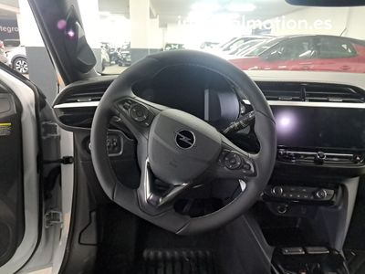 opel-corsa-1-2t-xhlhybrid-81kw-gs-edct-10 Thumbnail