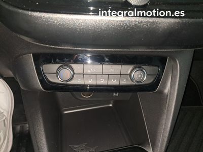 opel-corsa-1-2t-xhlhybrid-81kw-gs-edct-16 Thumbnail