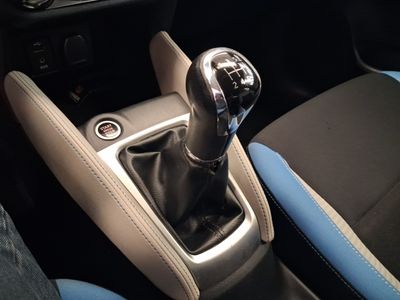 nissan-micra-1-5dci-66-kw-90-cv-s-s-visia-17 Thumbnail
