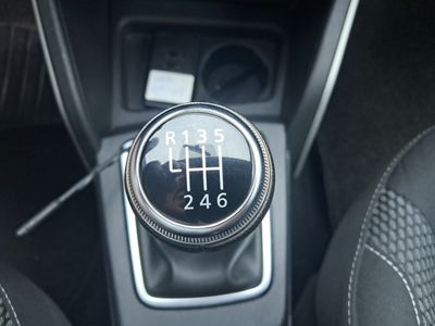 dacia-duster-prestige-bl-dci-85kw-115cv-4x4-17 Thumbnail