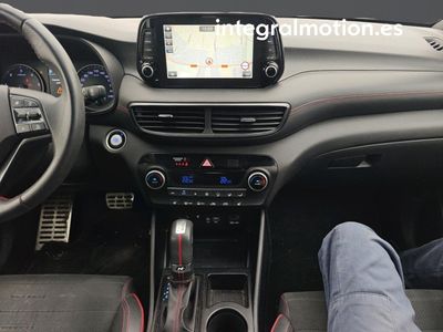 hyundai-tucson-1-6-crdi-100kw-136cv-48v-n-line-sky-dc-10 Thumbnail