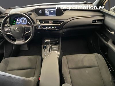 lexus-ux-2-0-250h-business-8 Thumbnail