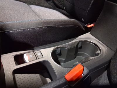mitsubishi-asx-180-hev-black-edition-21 Thumbnail