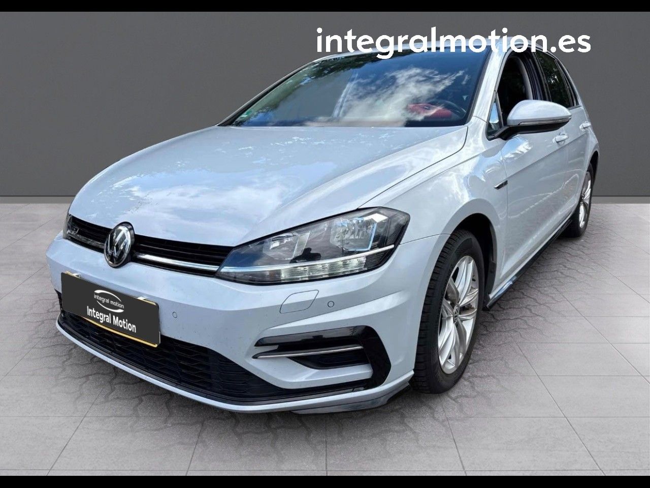 Volkswagen Golf Sport R-Line 1.5 TSI 110kW (150CV)