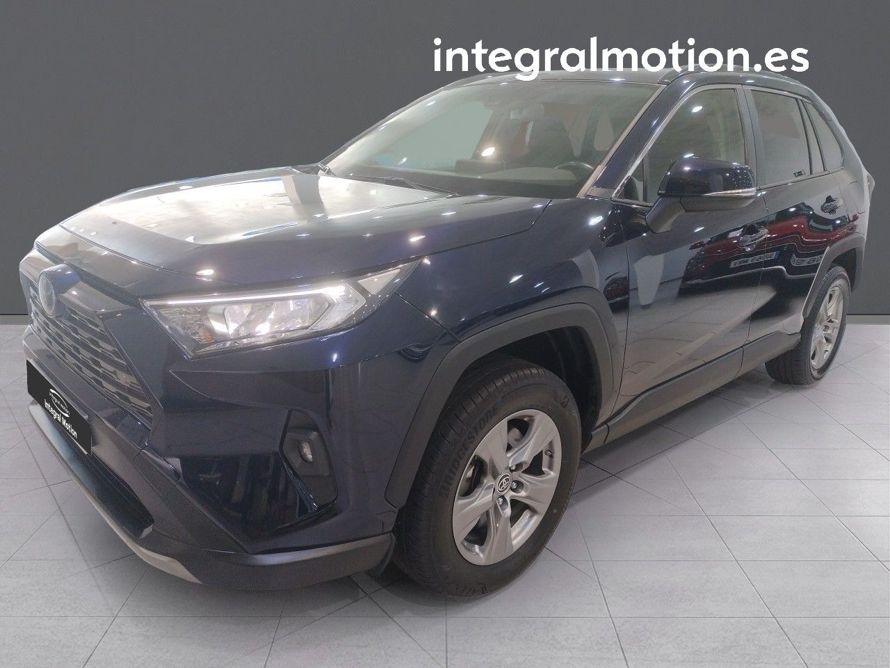 Toyota Rav4 2.5l 220H Style