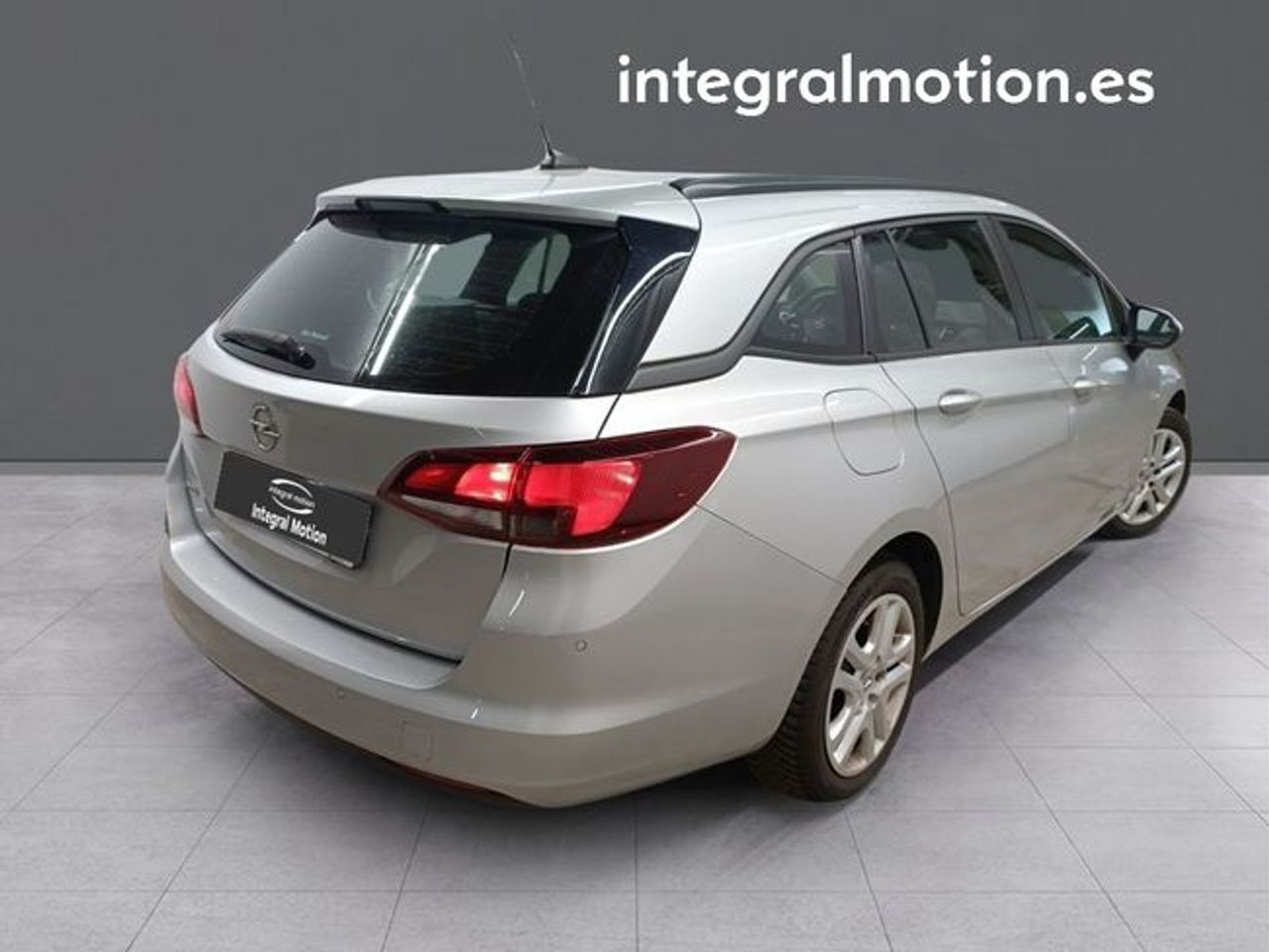 Foto opel astra 2020 /