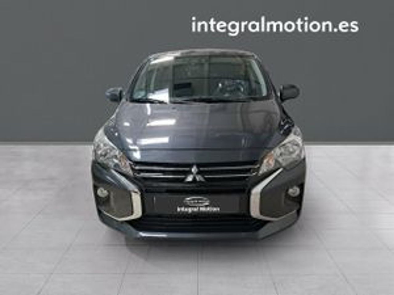 Foto mitsubishi space star 2024 /