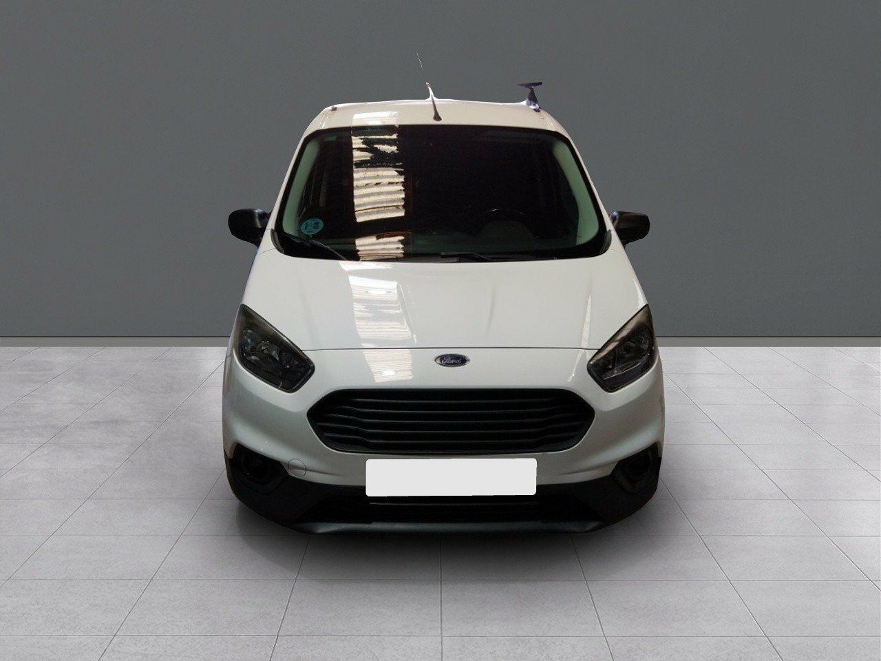ford transit courier 2018 / foto grande (2)