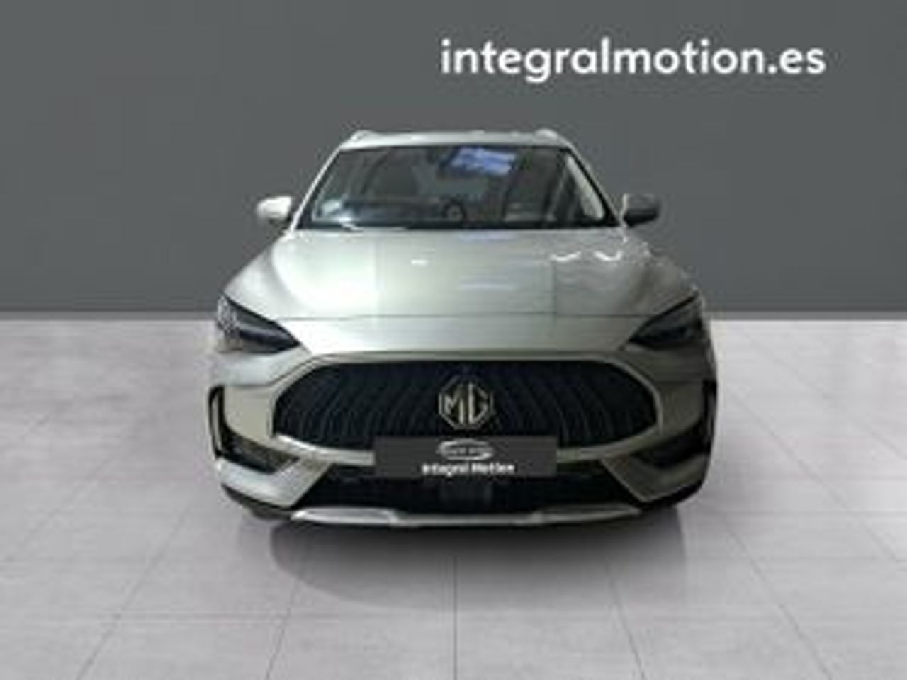 Volkswagen multivan 2024 revisado  de segunda mano - mg hs 2024 /