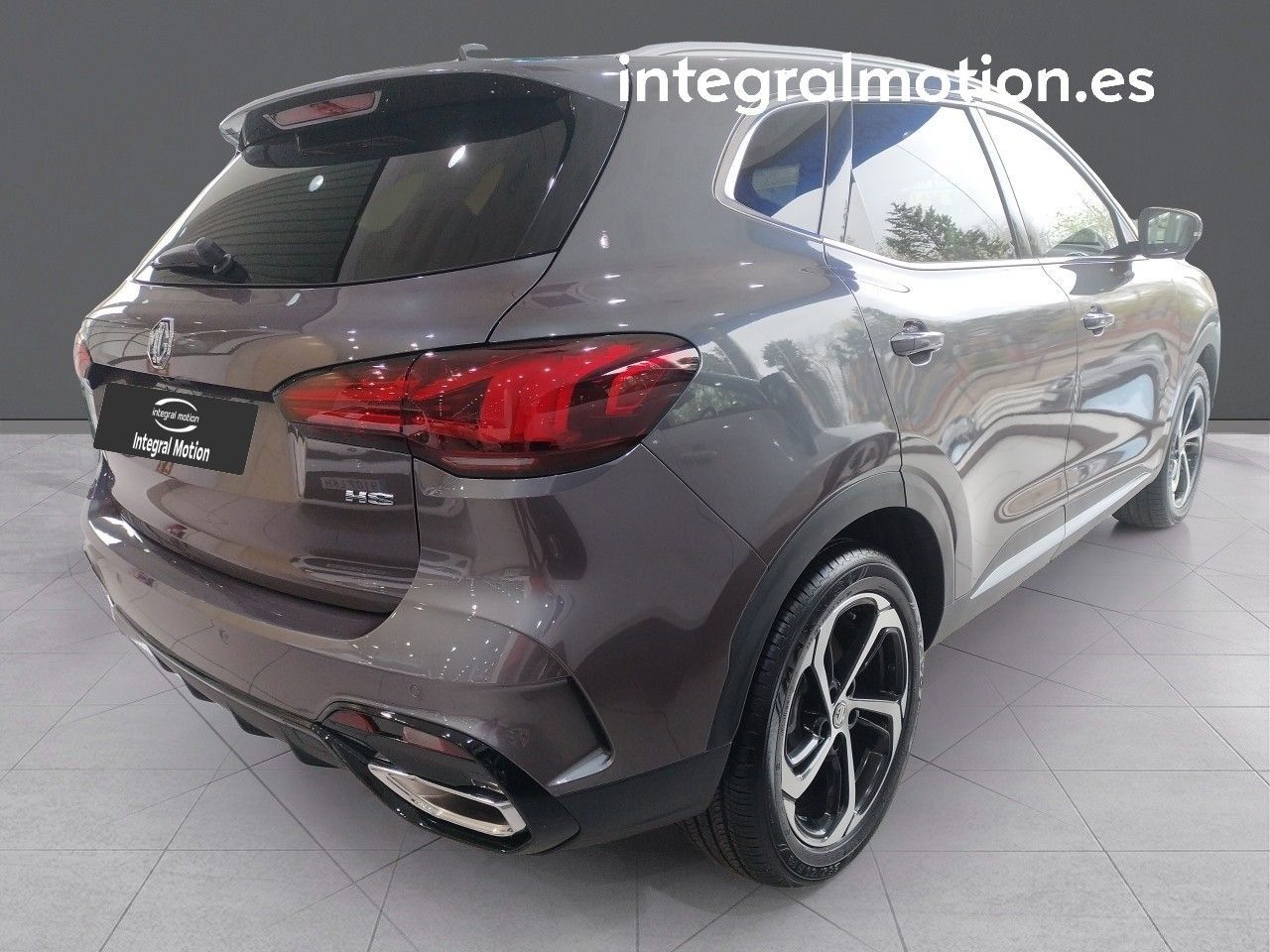 mg hs 2024 / foto grande (2)