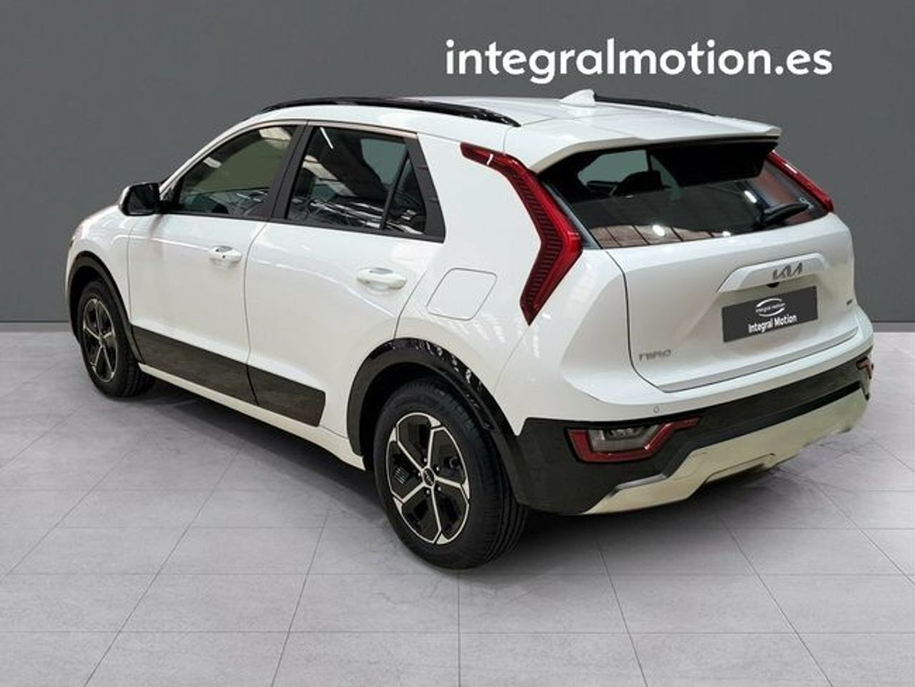 kia niro 2024 / foto grande (3)