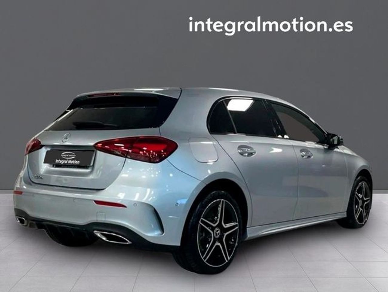 mercedes clase a 2024 / foto grande (3)