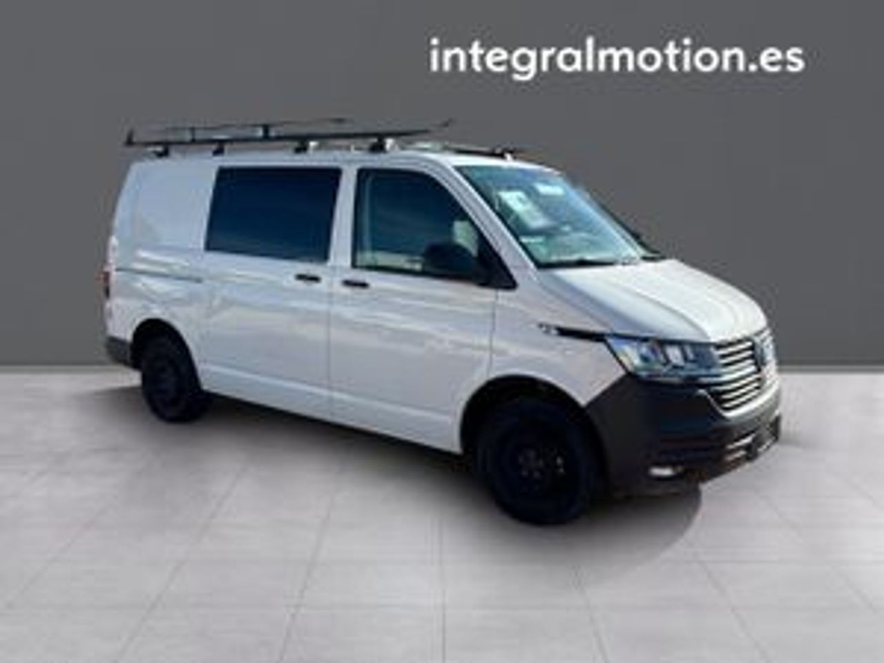 volkswagen transporter 2021 / foto grande (2)