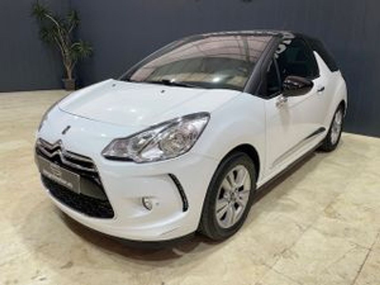 ds automobiles ds 3 2016 / foto grande (2)