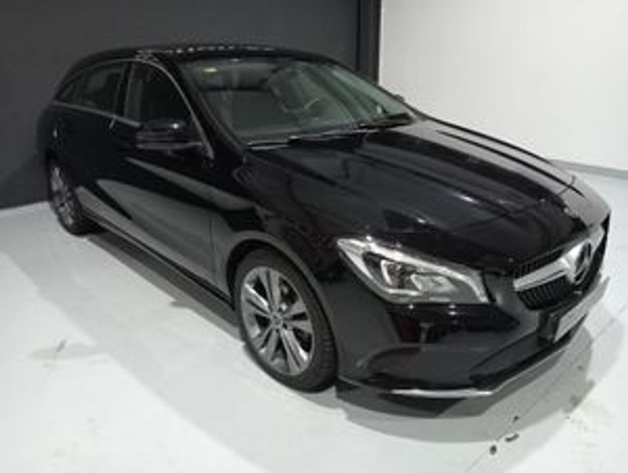 mercedes clase cla 2019 / foto grande (3)
