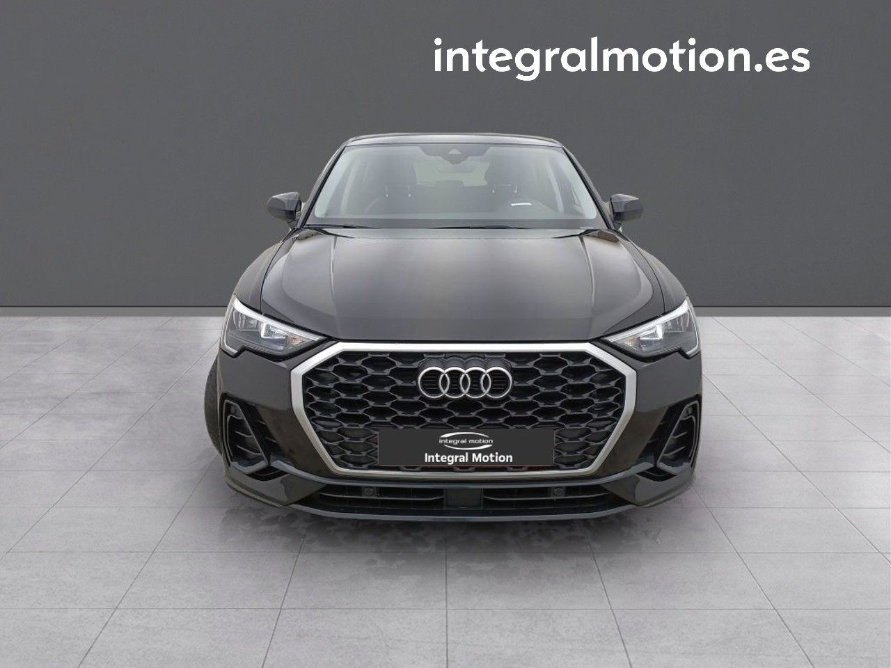 Foto audi q3 2021 /
