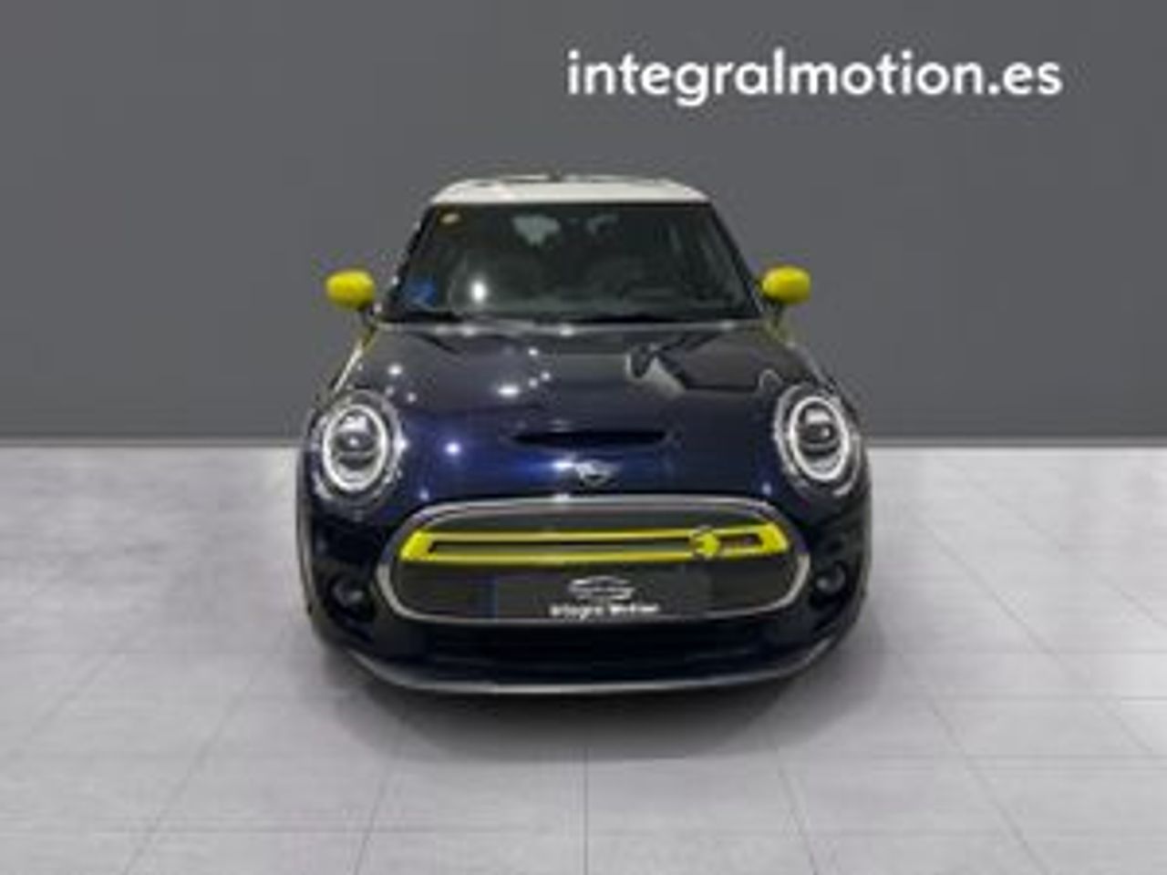 Foto mini mini 2020 /