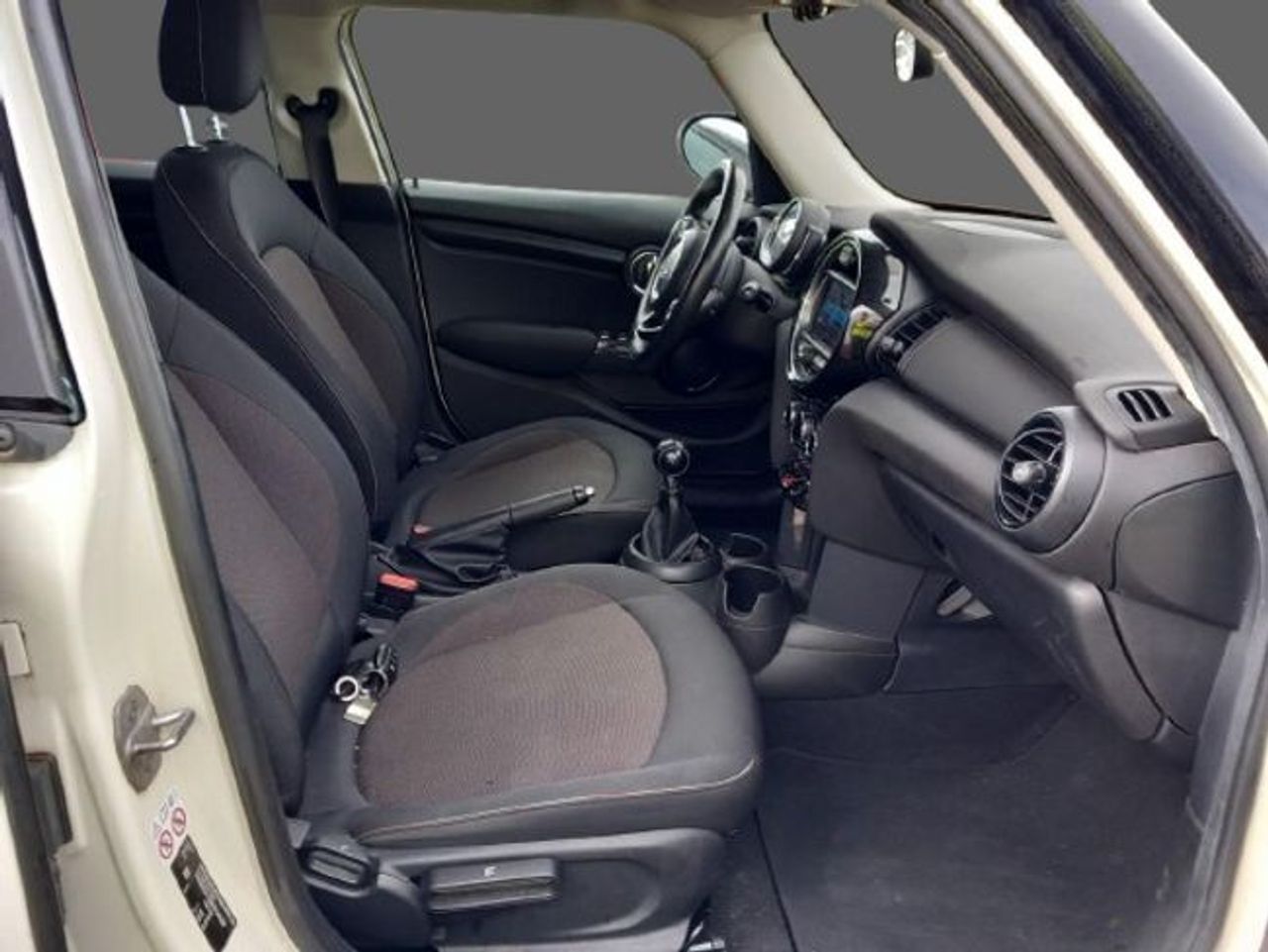 mini mini 2019 / foto grande (3)