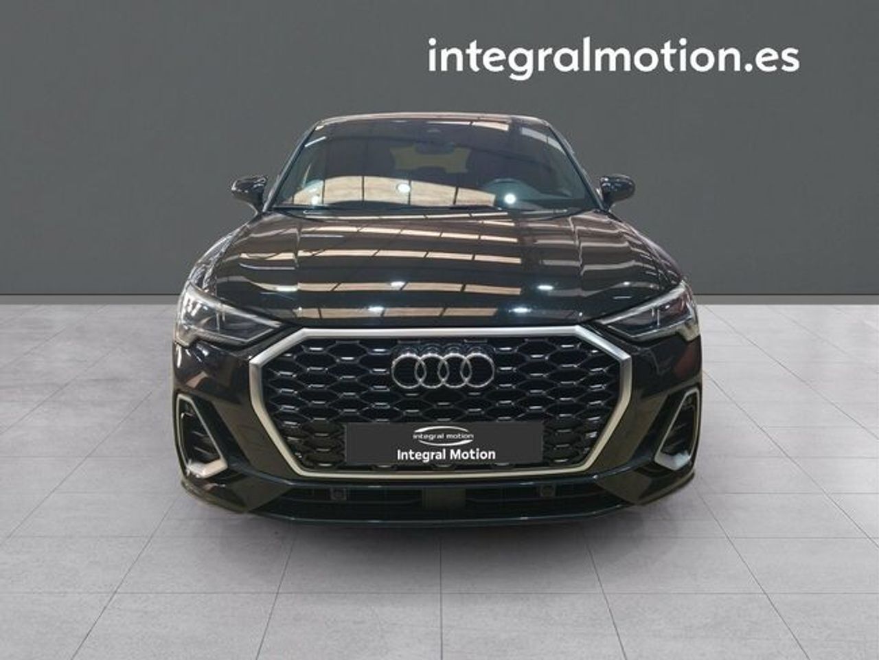 Foto audi q3 2021 /