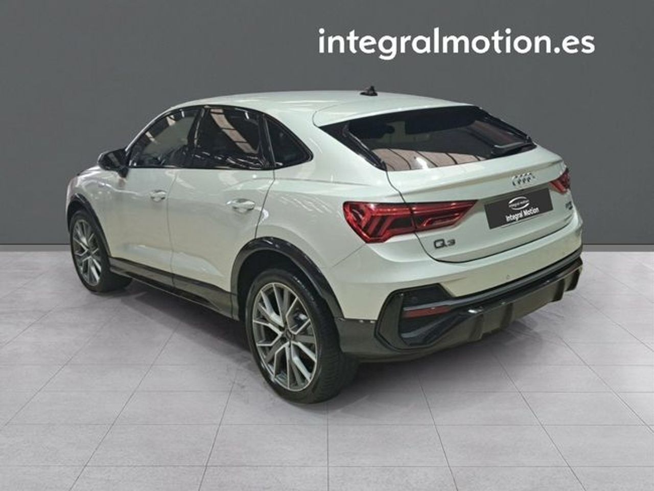 audi q3 2021 / foto grande (3)