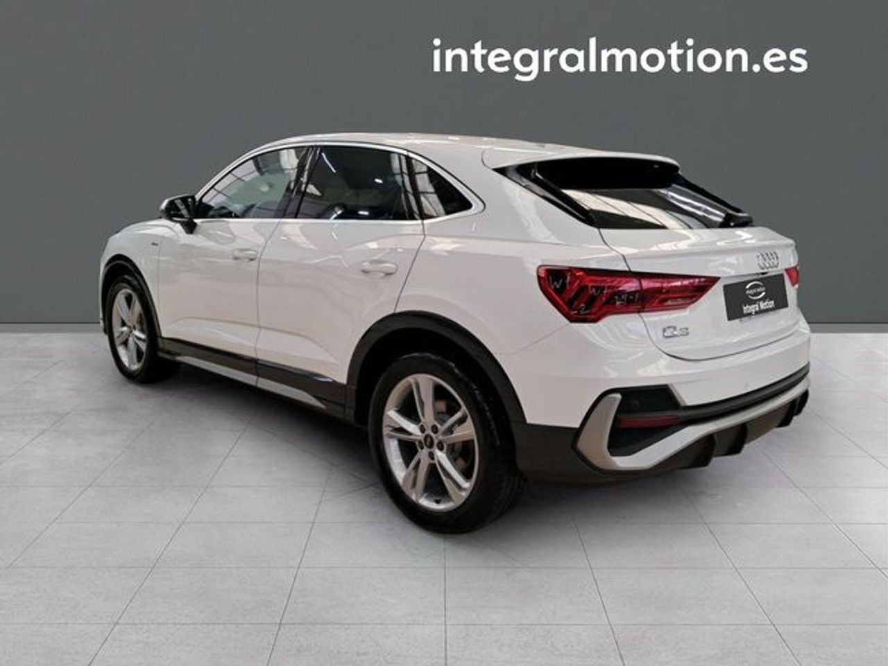 audi q3 2021 / foto grande (3)