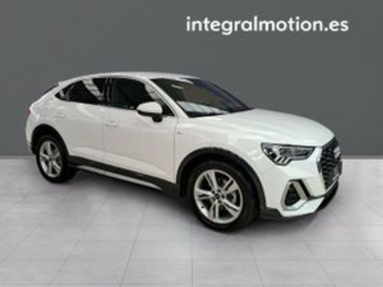 audi q3 2021 / foto grande (2)