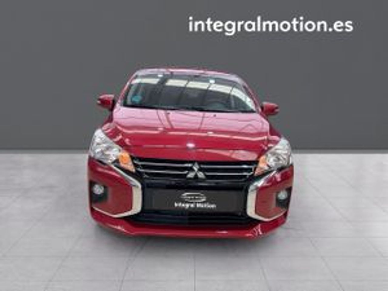 Foto mitsubishi space star 2023 /