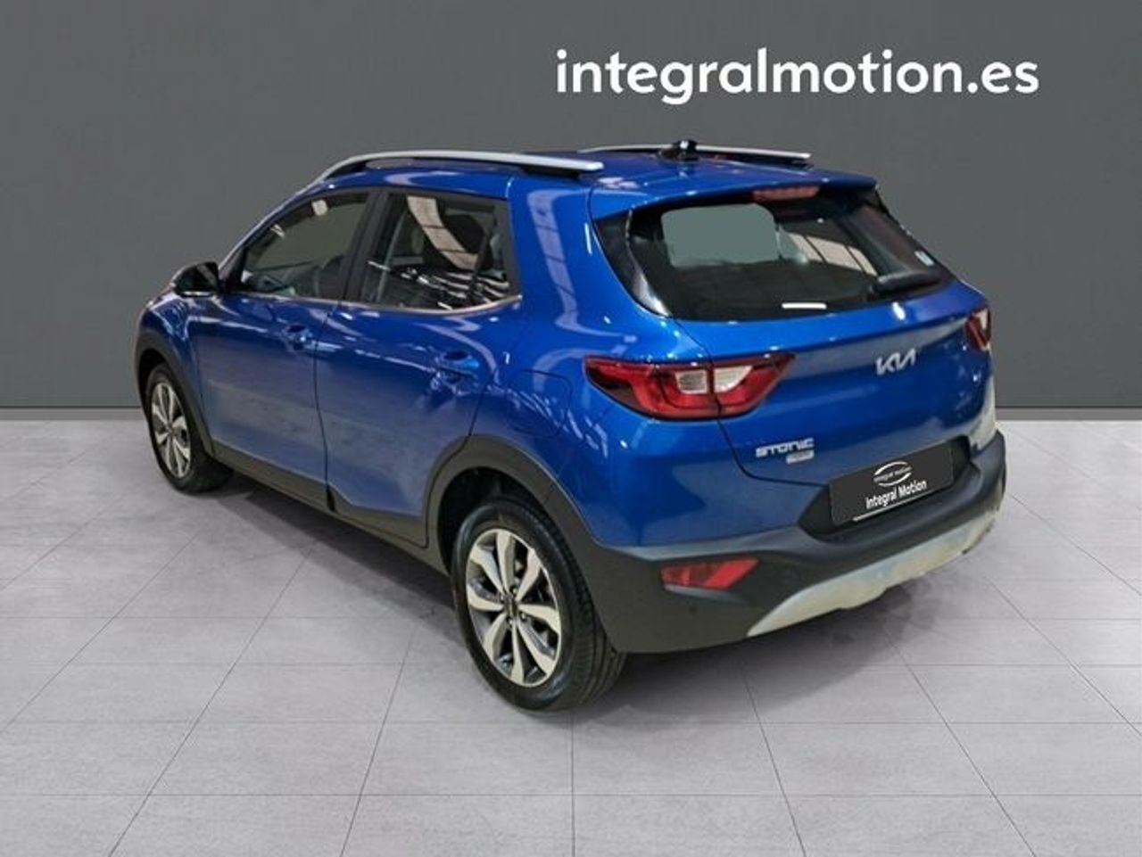 kia stonic 2024 / foto grande (3)