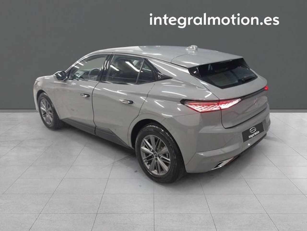 ds automobiles ds 4 2023 / foto grande (3)