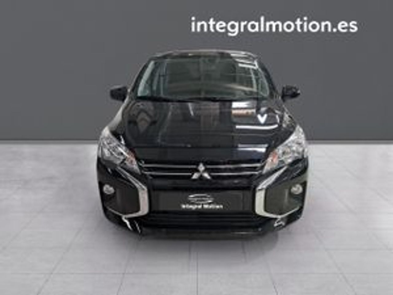Foto mitsubishi space star 2024 /