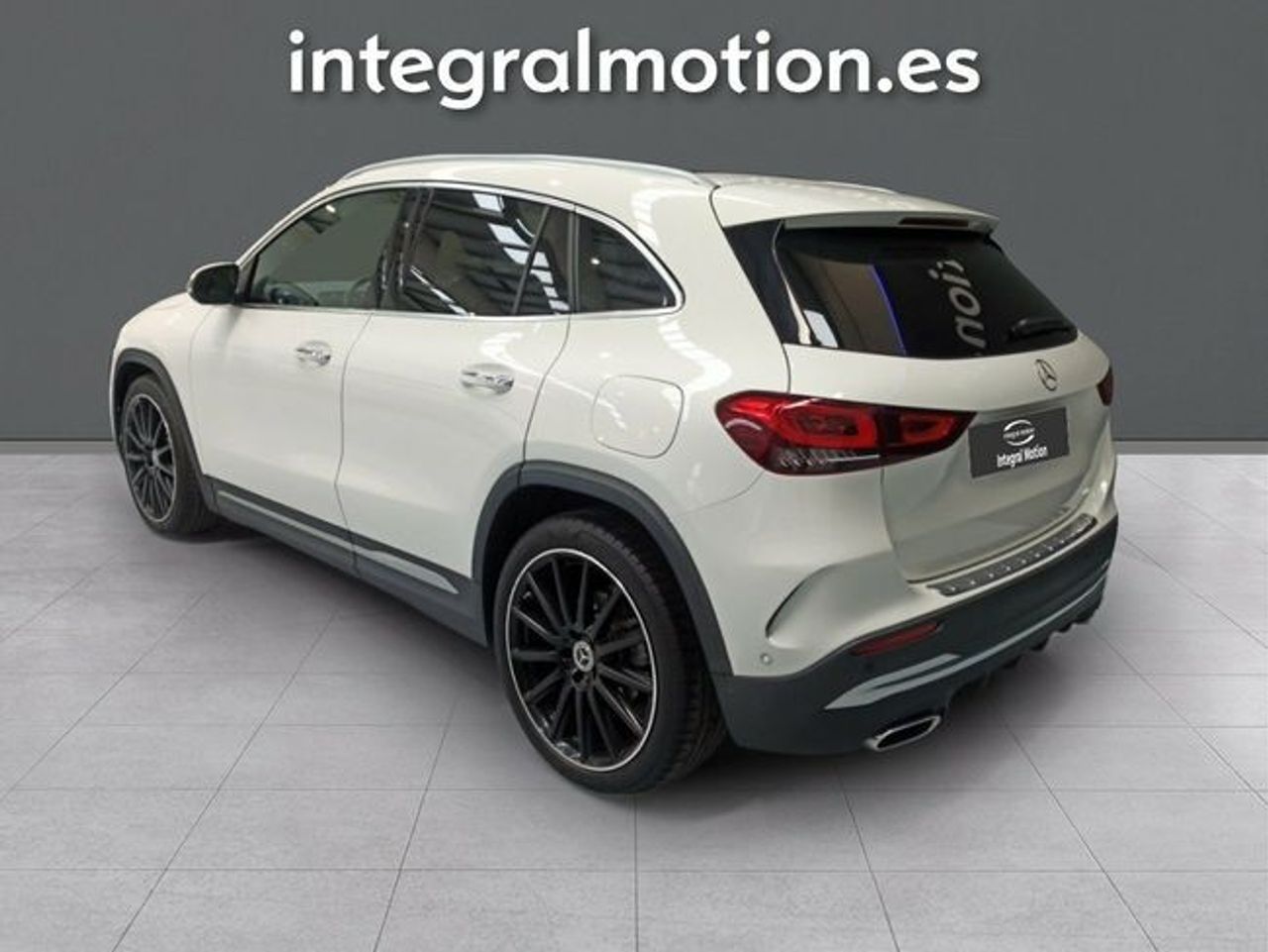 mercedes gla 2020 / foto grande (3)
