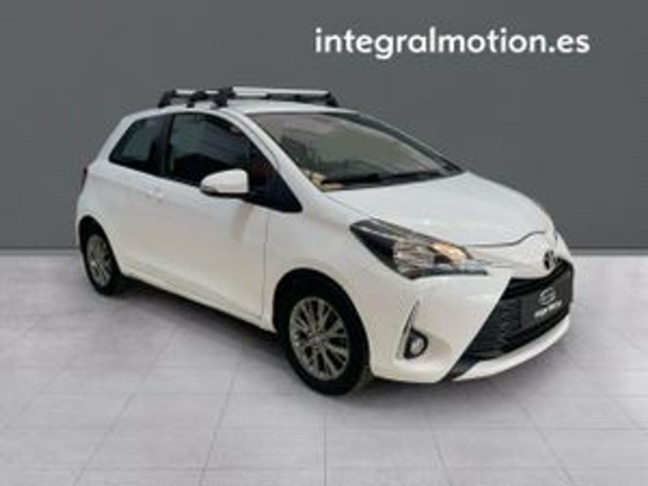 toyota yaris 2019 / foto grande (2)