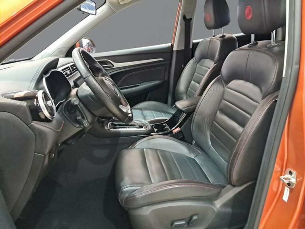 mg zs 2022 / foto grande (3)